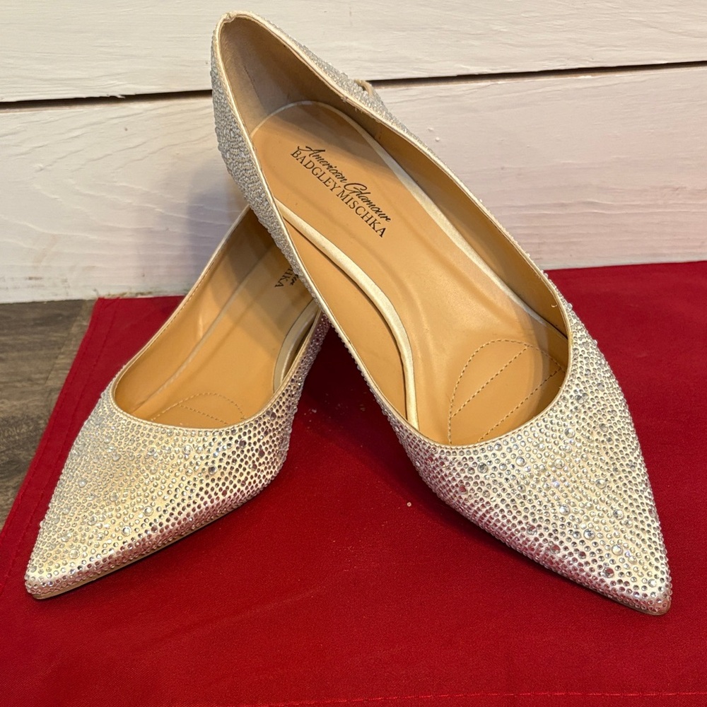 Badgley Mischka Women's Silver Embellished Heels